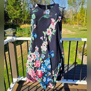 Lauren Ralph Lauren Navy Floral dress, size 12, VGUC